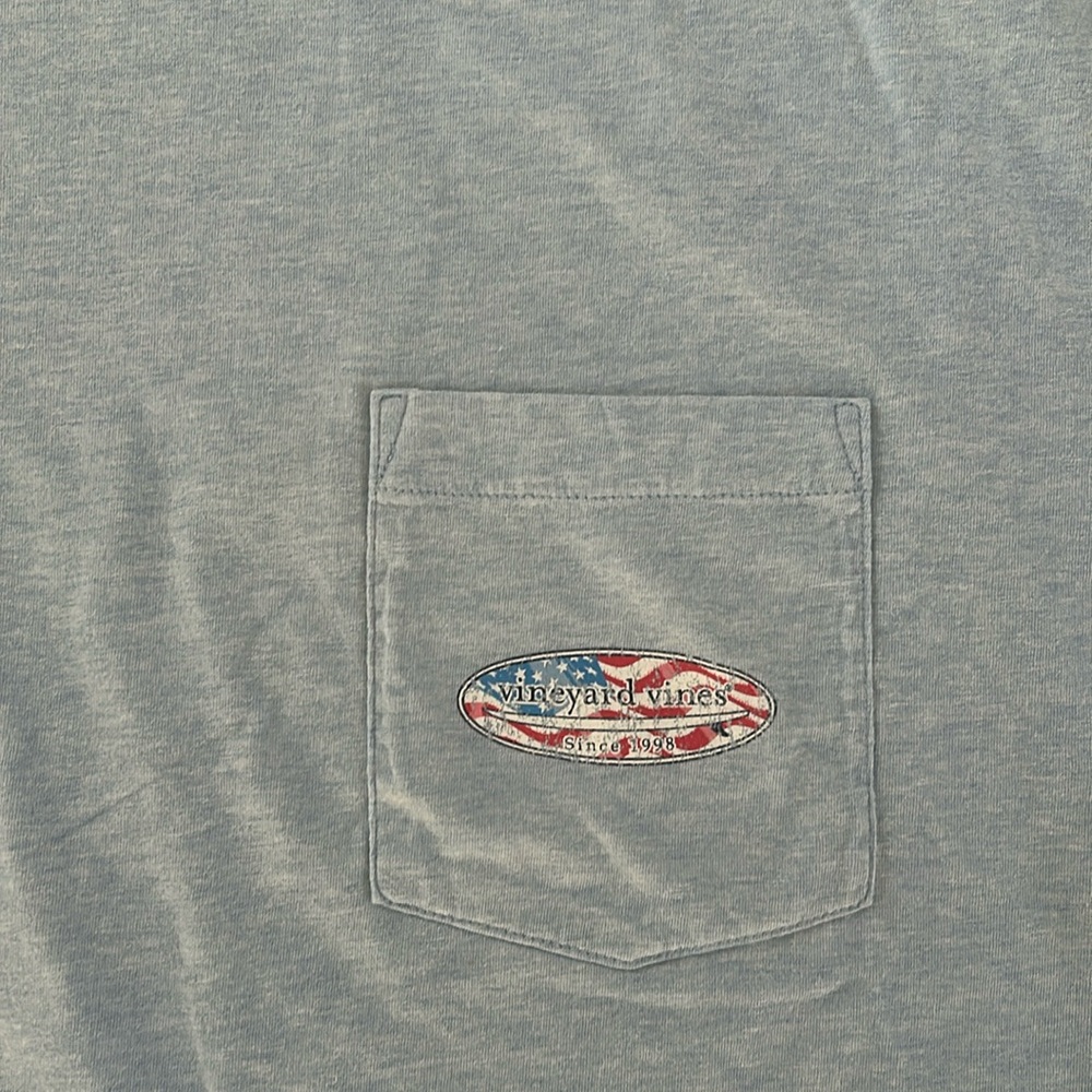 Vineyard vines mens tshirt